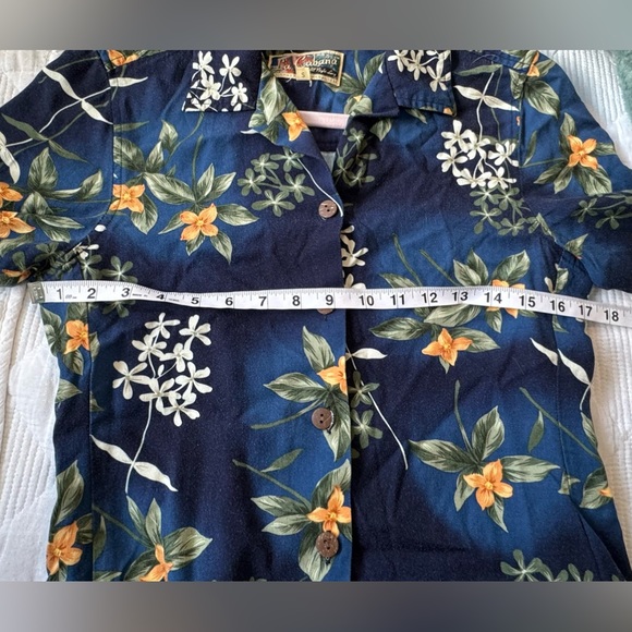 La Cabana Blue Floral Collared Button Down Short Sleeve Blouse Top Shirt Size S - Picture 4 of 7